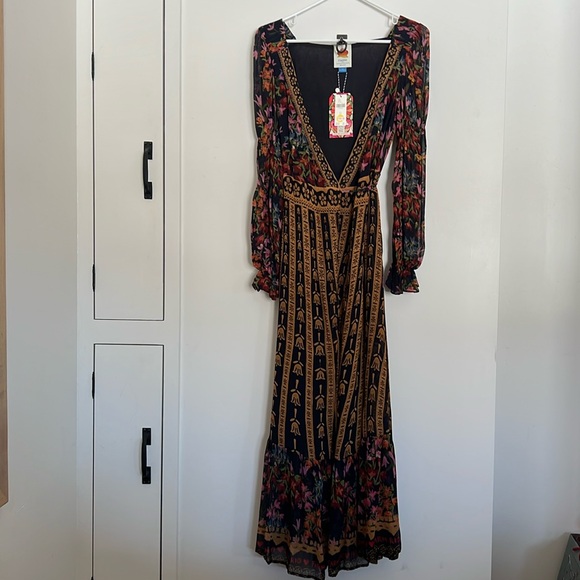 Farm Rio Maxi Dress - Picture 4 of 9